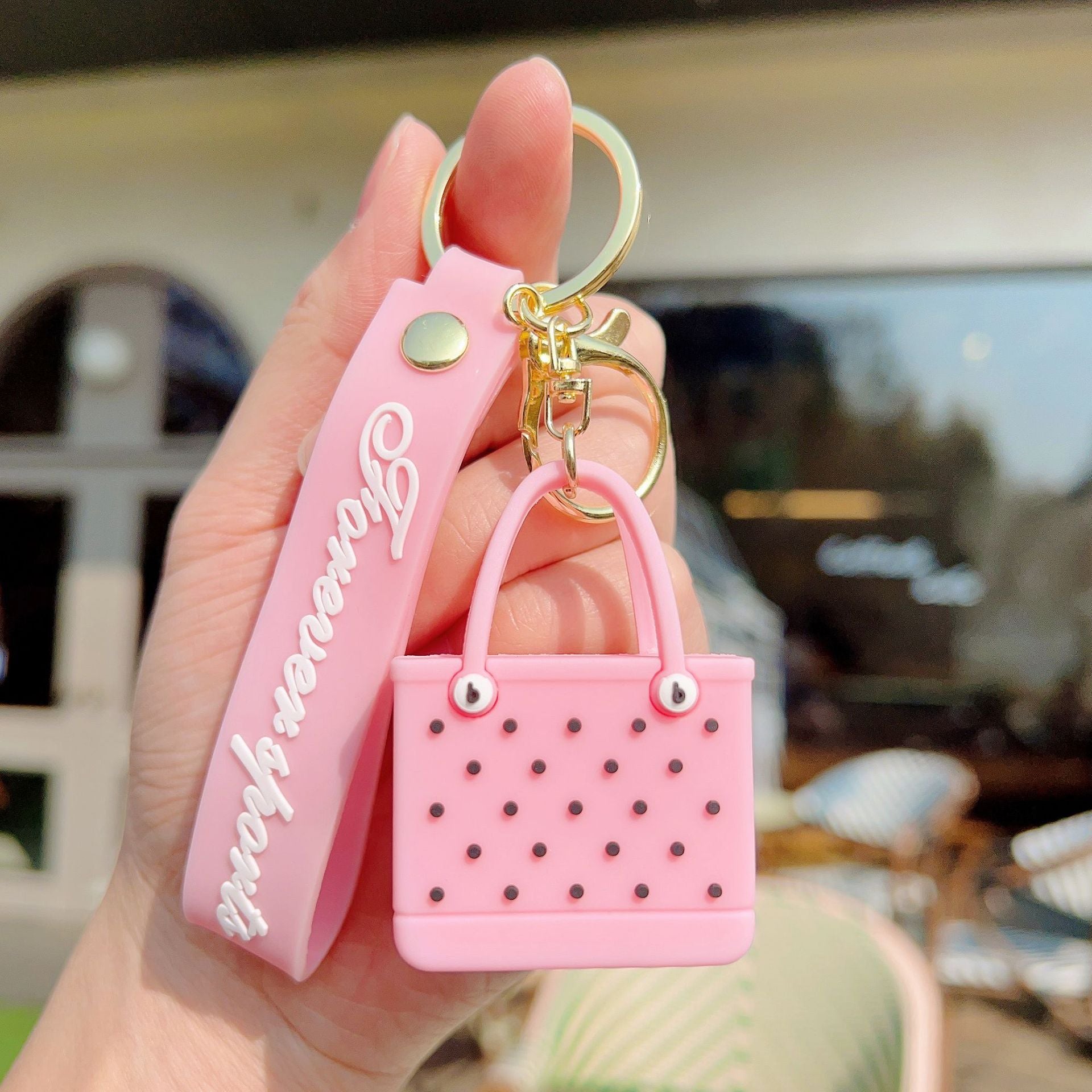 Wholesale Silicone Beach Hole Bag Keychain